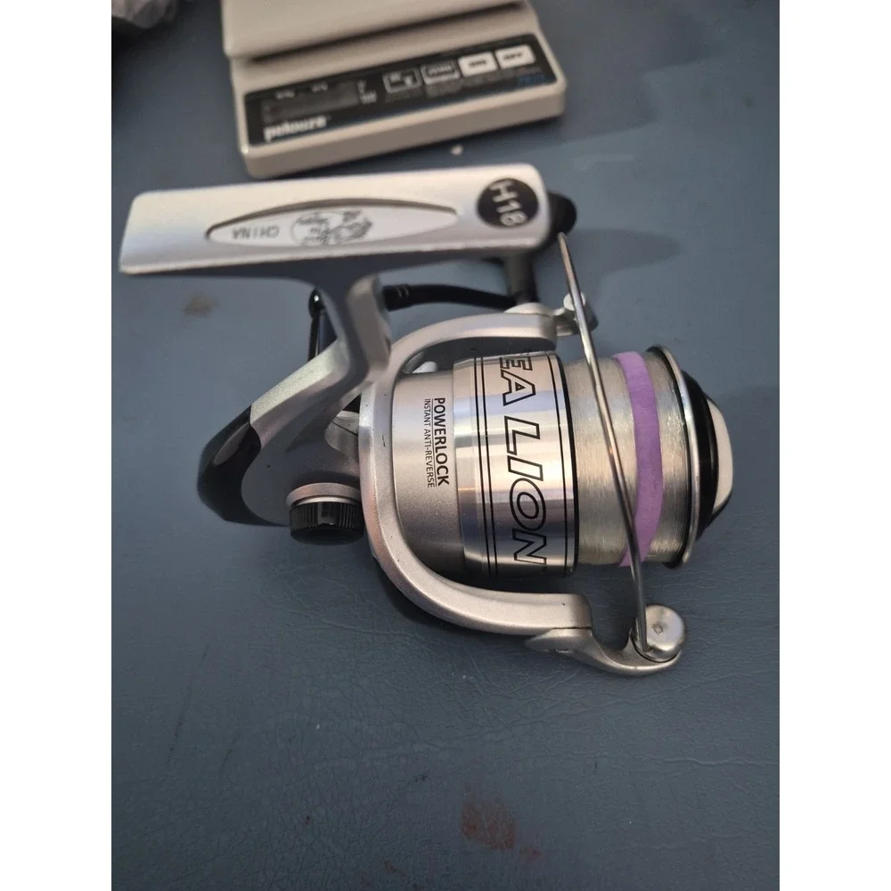 Bass Pro Shop Sea Lion Fishing Reel Spinning Reel